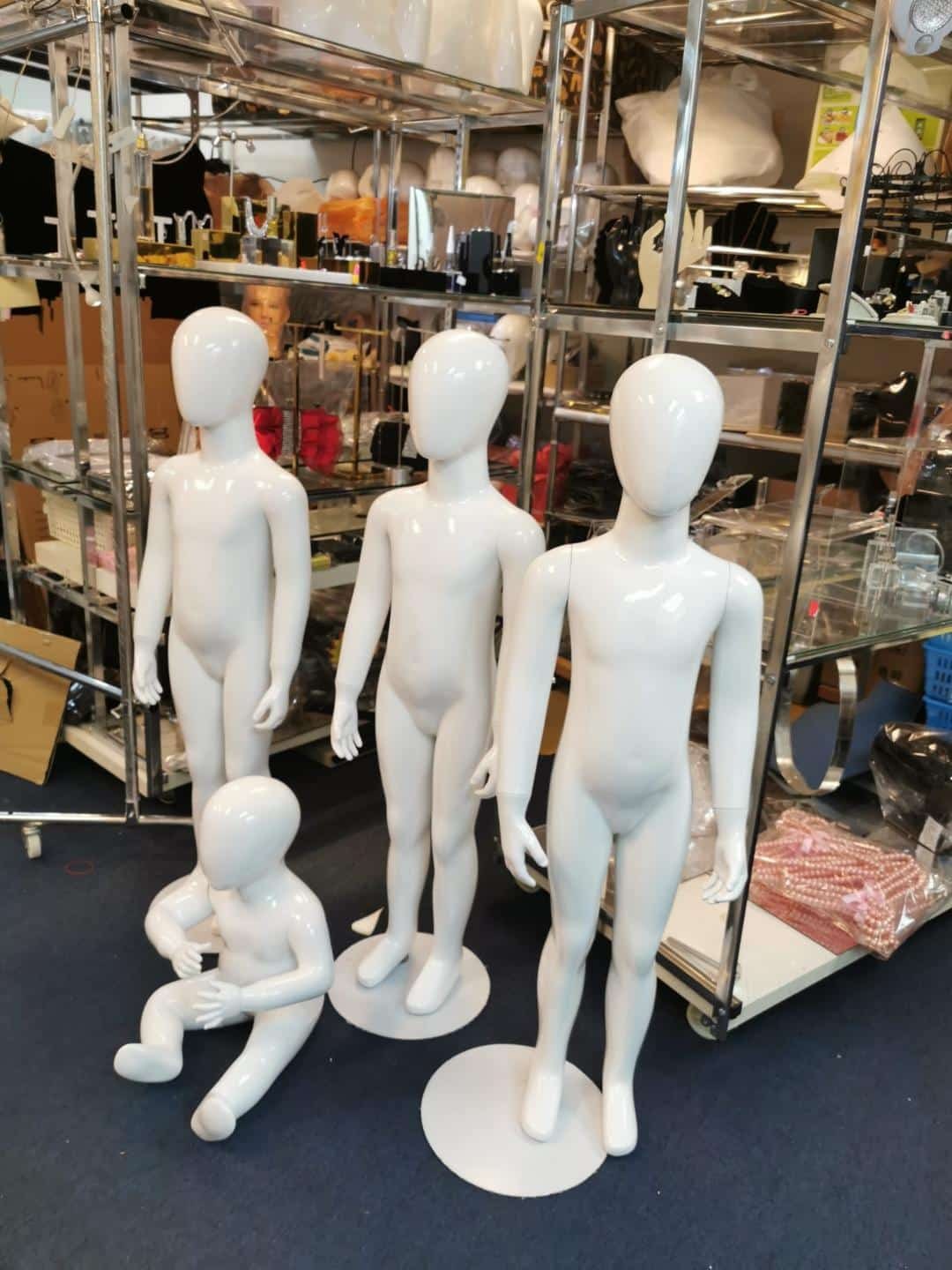 K Mannequin ( Glossy White)